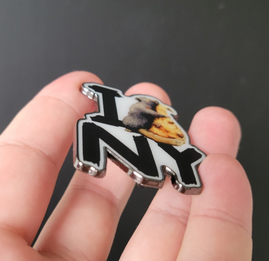 I Rat NY Metallic Pin