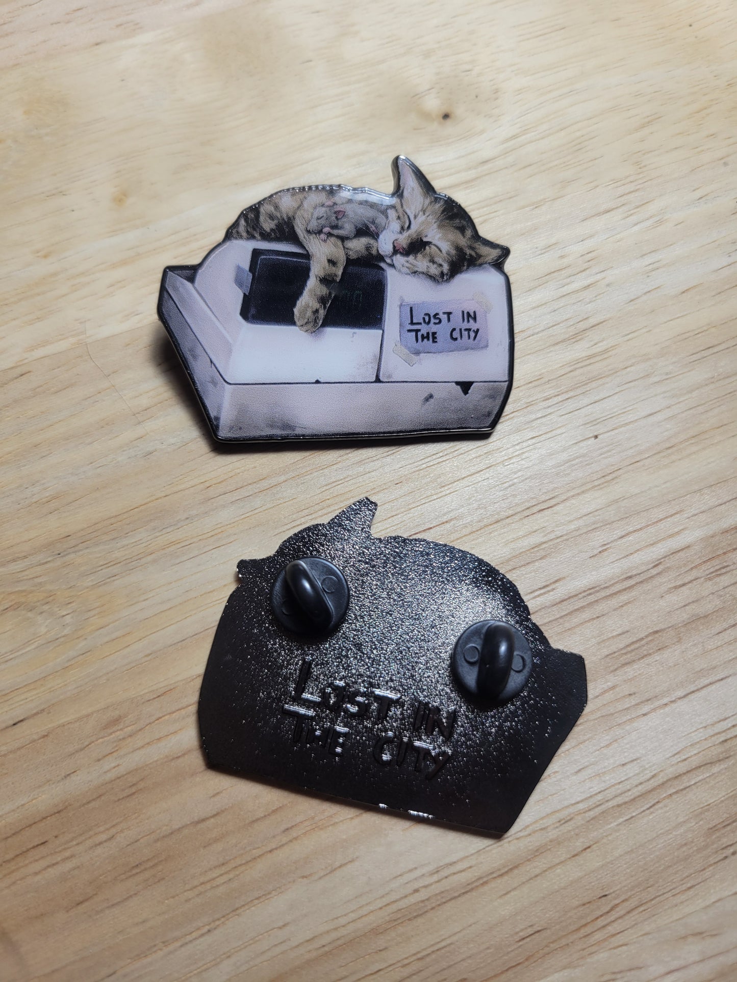 Bodega Cat and Rat Metallic Pin